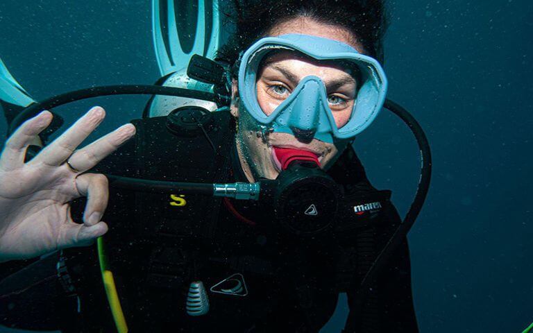 divemaster-training-lea divemaster-training-lea